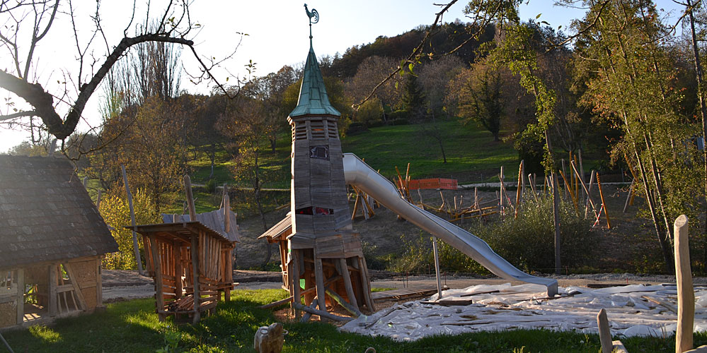 Spielplatz 999x500